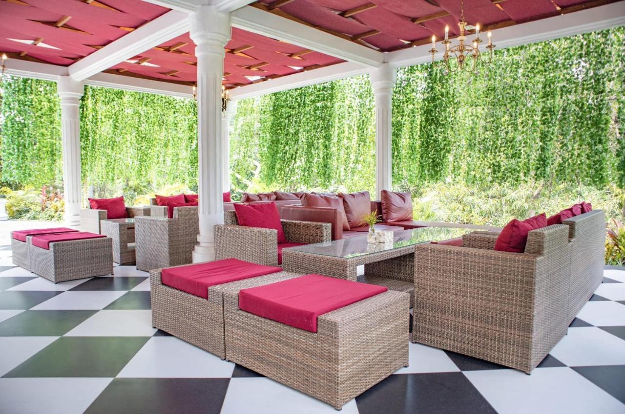 Royal Maharani Payogan Bed & Breakfast Ubud  Exterior photo