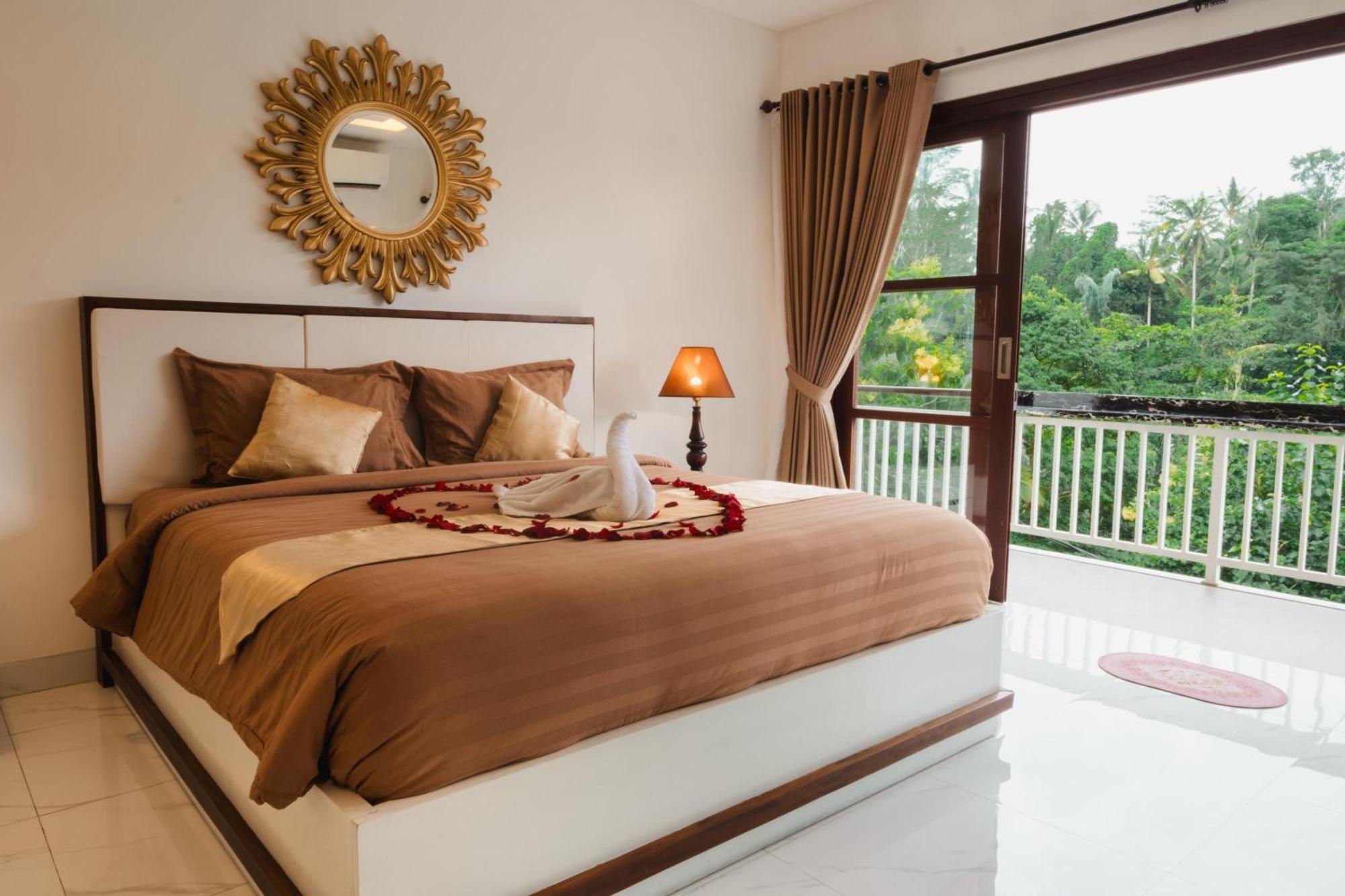 Royal Maharani Payogan Bed & Breakfast Ubud  Exterior photo